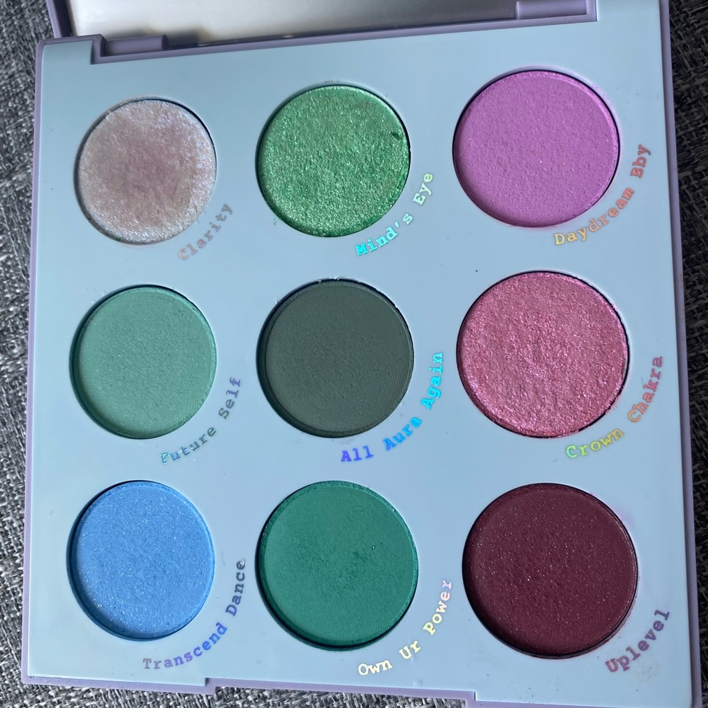 Colourpop In A Trance eyeshadow palette